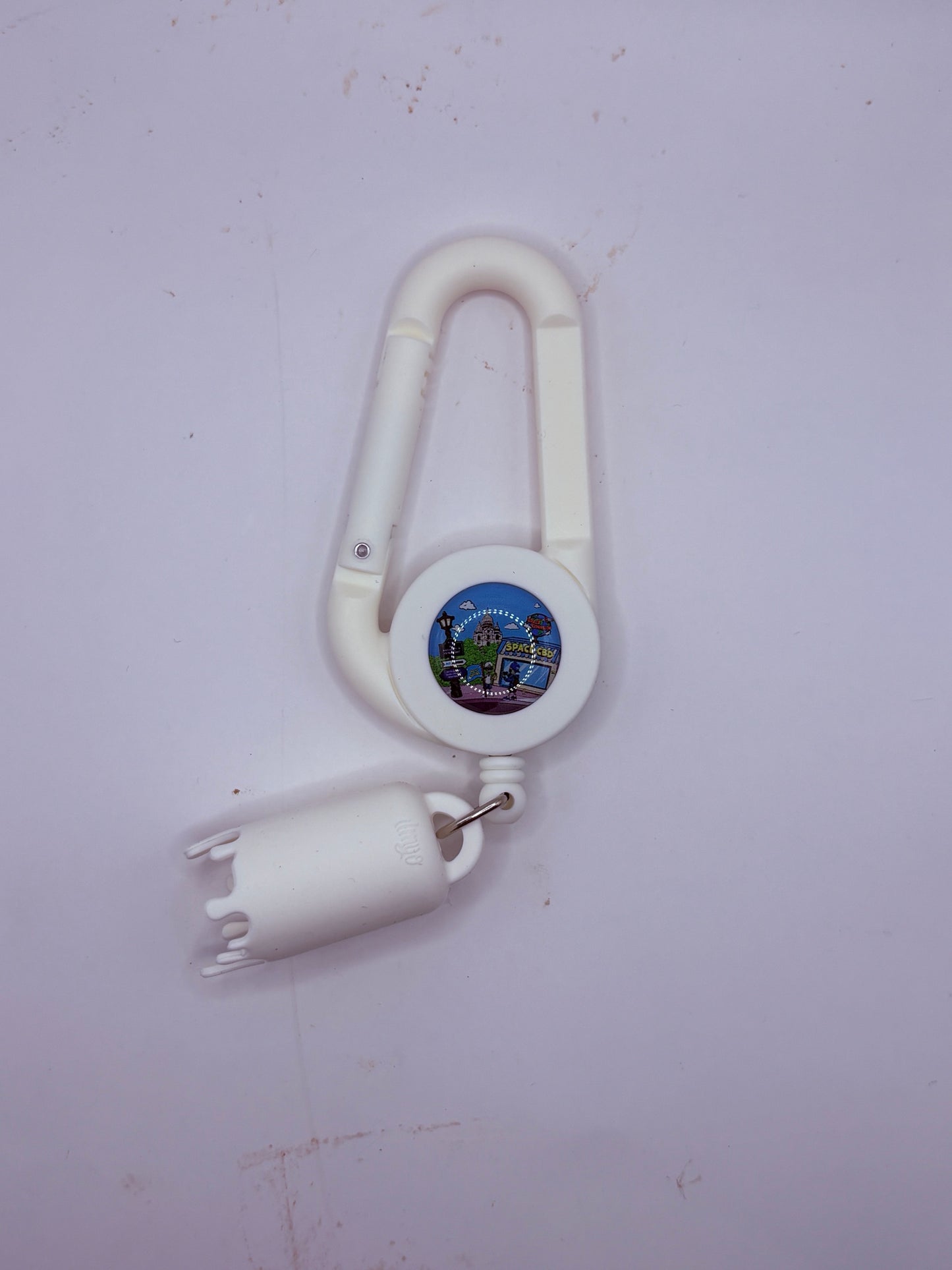 Laisse à briquet rétractable Space CBD blanche, mousqueton et pièce en silicone
