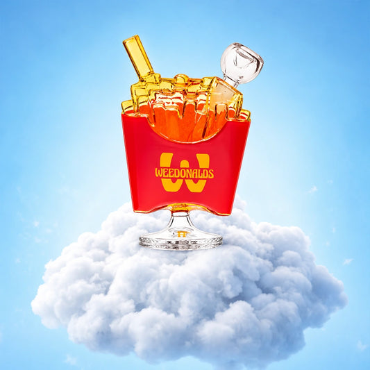 Bang Frites en verre, Hemper — sur fond de nuage